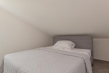 Apartmaji s parkingom Bilo, Primošten - 23259