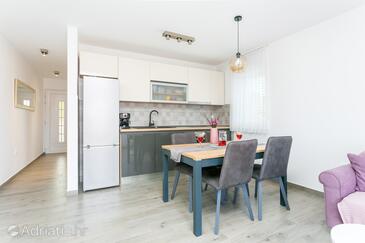 Lejlighedens parkeringsplads Seget Donji, Trogir - 23273