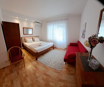 Ferienwohnungen mit Internet Baska Voda, Makarska - 23278