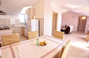 Ferienwohnungen mit Parkplatz Žedno, Ciovo - 23279