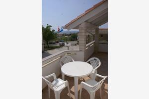 Two bedroom apartment Povljana, Pag (A-233-a)