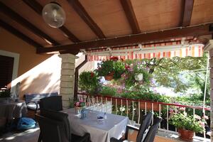 Appartamento di due stanze Portalbona - Rabac, Albona - Labin (A-2330-b)