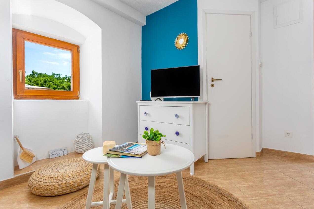 K-23314 - Private accommodation - Family friendly house with a swimming pool Risika, Krk