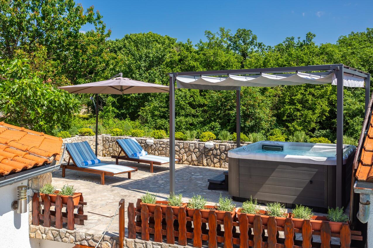 Courtyard - Family friendly house with a swimming pool Risika, Krk