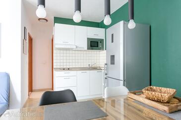 Ferienwohnungen am Meer Slatine, Ciovo - 23332