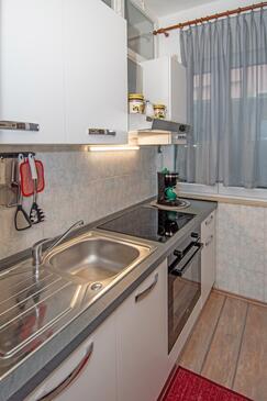 Apartmány s parkovištěm Pula - 23336