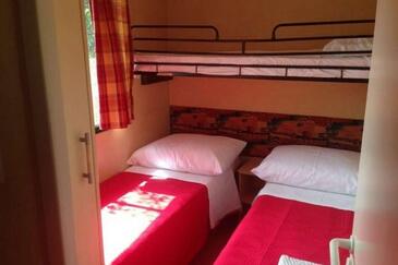 Apartmanok parkolóhellyel Grebastica, Sibenik - 23339