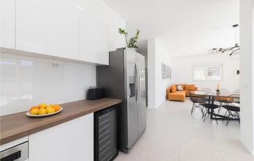 Ferienhaus mit Pool Pag - 23342