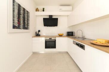 Dom s bazénom Pag - 23343