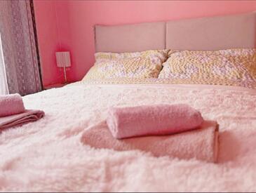 Apartments with WiFi Zagreb - 23344