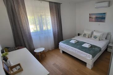 Apartmanok parkolóhellyel Sukosan, Zadar - 23347