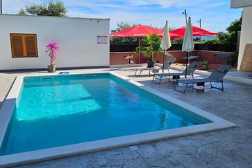 Rodinné apartmány s bazénem Kaštel Stari, Kaštela - 23348 Adriatic.hr