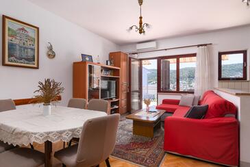 Wohnzimmer Marina, Wohnzimmer in folgender Unterkunftsart apartment, Klimaanlage vorhanden und WiFi.