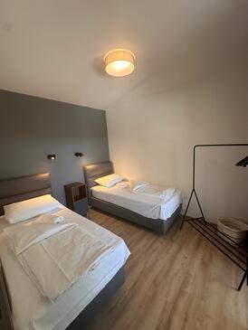 Appartamenti accanto al mare Pakostane, Biograd - 23357