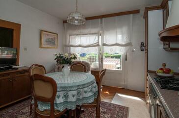 Apartmaji s parkingom Lovran, Opatija - 2336