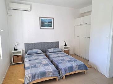 Apartmanok a tenger mellett Ubli, Lastovo - 23365