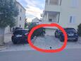 Bol, Brač, Parking 23375 - Apartamenty ze żwirową plażą.