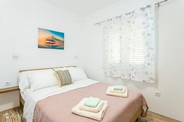 Ferienhaus in Abgeschiedenheit Kastel Stari, Kastela - 23384