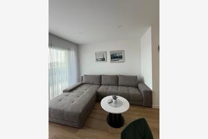 1-Zimmer-Ferienwohnung Makarska (A-23392-a)