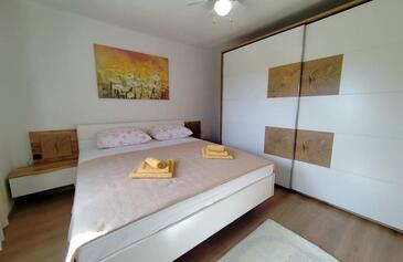 Ferienhaus mit Parkplatz Mundanije, Rab - 23396