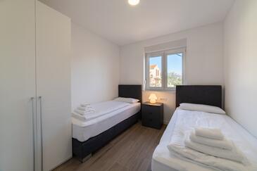 Ferienwohnungen mit Parkplatz Kastel Kambelovac, Kastela - 23397