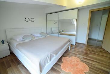 Apartmanok parkolóhellyel Sinj, Zagora - 23403