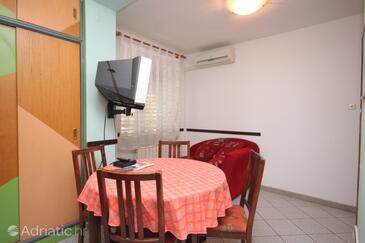 Apartamentos y habitaciones con parking Lovran, Opatija - 2341