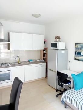 Apartments with WiFi Zagreb - 23412