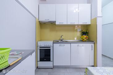 Apartments with parking space Lovran, Opatija - 2342