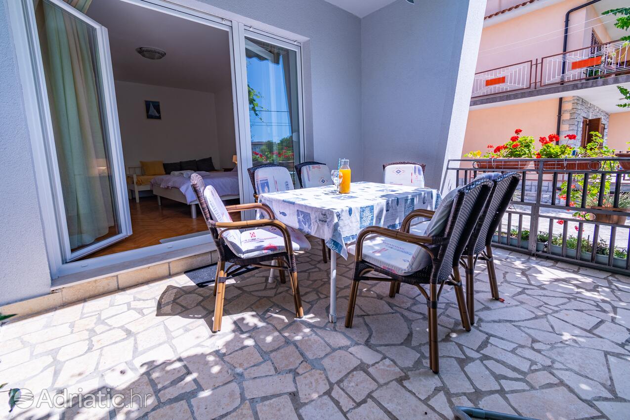 Apartments with parking spaces Lovran, Opatija - 2342