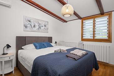 Luxusní vila s bazénem Trget, Raša - 23420