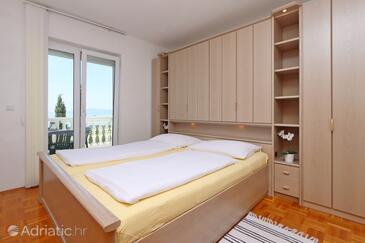 Apartments with parking space Kostrena, Rijeka - 23422