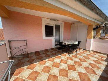 Dvoupokojový apartmán Vrsi - Mulo, Zadar (A-23428-a(