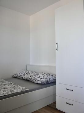 Nyaralóház a tenger mellett Öböl Krlić, Pag - 23435