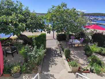 Apartmani uz more Barbat, Rab - 23438