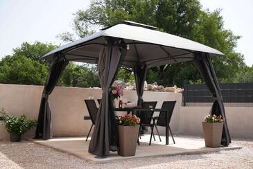 Appartamenti per famiglie con bambini Bilice, Krka - 23442