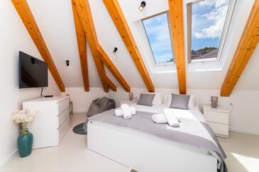 Appartamenti accanto al mare Pucisca, Brazza - Brač - 23445