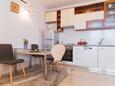 Seget Vranjica, Кухня в размещении типа apartment, WiFi.