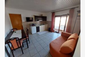 Kétszobás apartman Banjol, Rab (A-23468-c)
