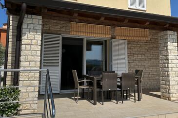 Three bedroom house Kaštel, Central Istria - Središnja Istra (K-23470(