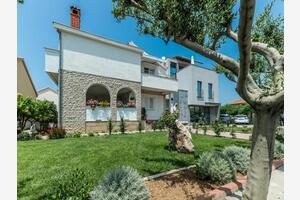 Apartments with parking space Privlaka, Zadar - 23472