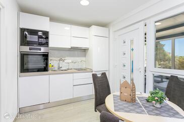 Apartmány s parkovištěm Stobreč, Split - 23476