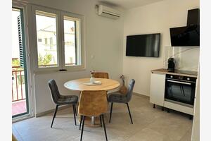 Dvoupokojový apartmán Jezera, Murter (A-23480-a)