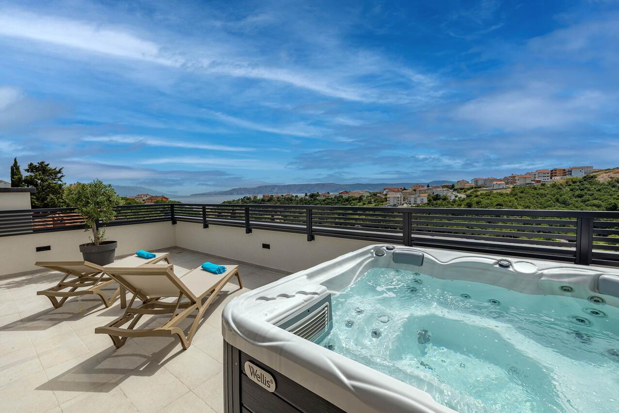 Vilă de lux cu piscină Novi Vinodolski - 23484