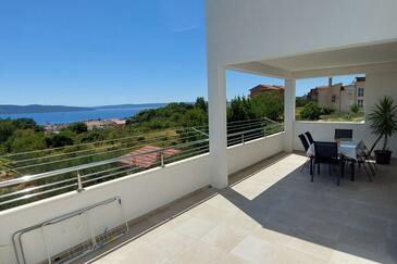 Appartamenti con parcheggio Kastel Sucurac, Castelli - Kaštela - 23495