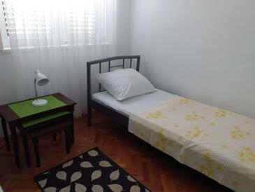 Appartamenti accanto al mare Grebastica, Sebenico - Šibenik - 23496