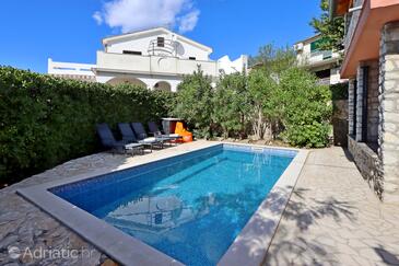 Family friendly house with a swimming pool Malinska, Krk - 23499 Adriatic.hr