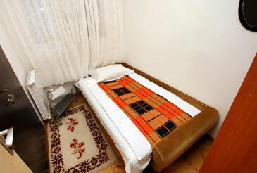 Apartments and rooms with parking space Novi Vinodolski - 2350