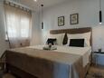 Duće, Bedroom in the apartment, WiFi.