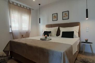 Apartmani s parkingom Duće, Omiš - 23509